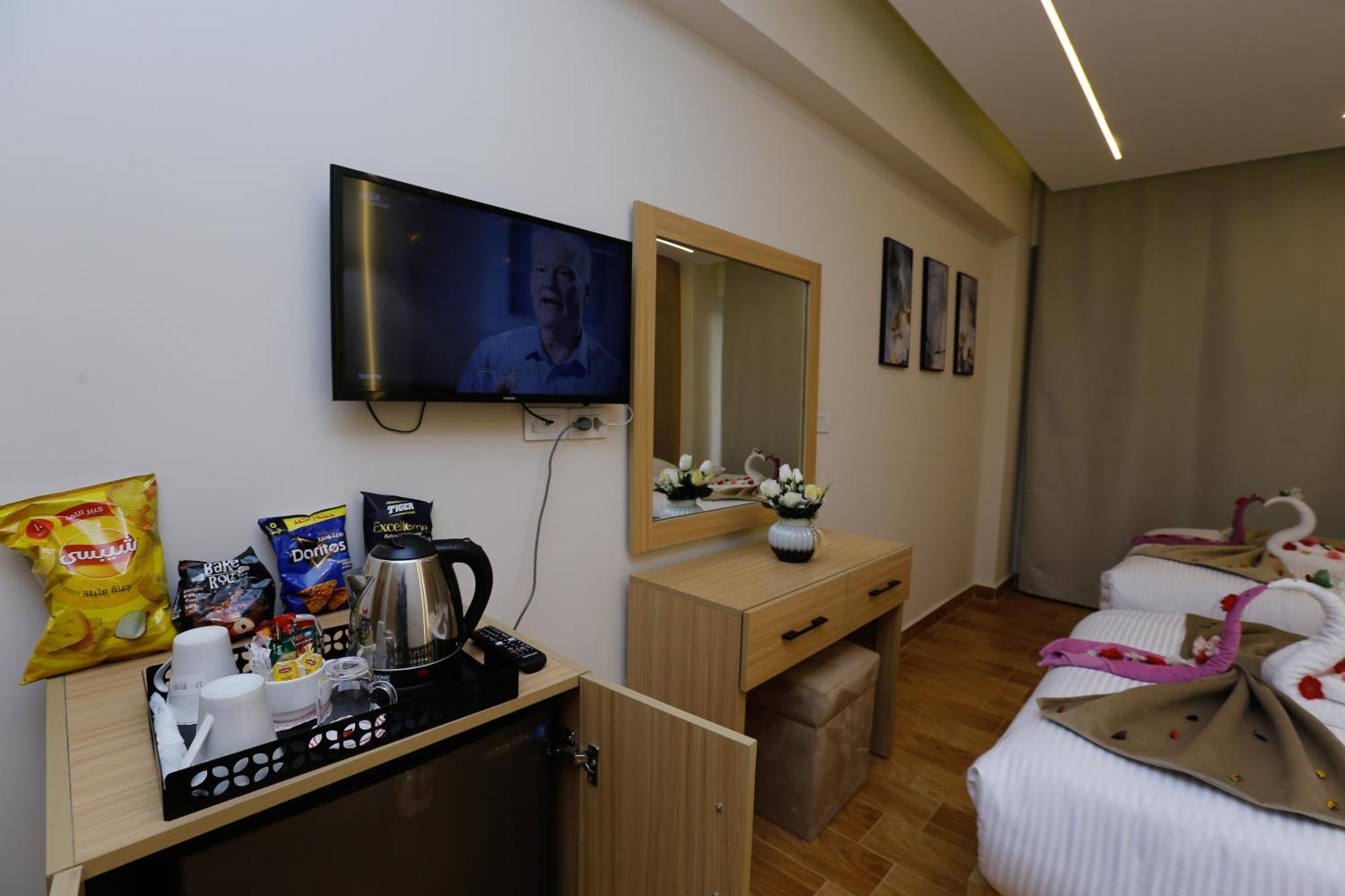 Rizk Pyramids View Hotel Kafrat al Jabal Exterior photo